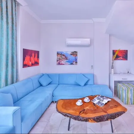Arissa Apartment *